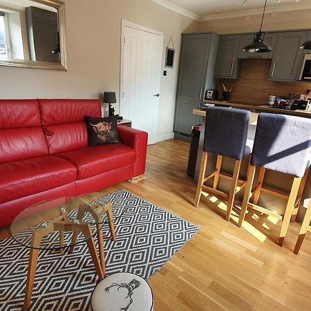 Smart & Cozy Holiday Apartment In The City Centre Inverness Exteriör bild