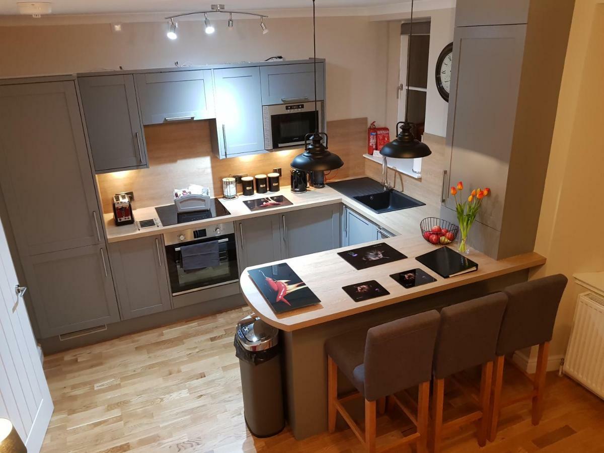 Smart & Cozy Holiday Apartment In The City Centre Inverness Exteriör bild