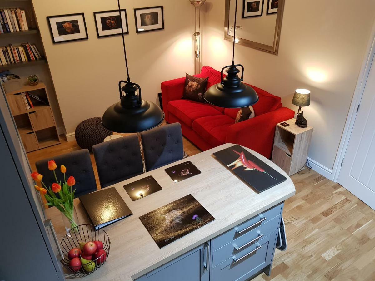 Smart & Cozy Holiday Apartment In The City Centre Inverness Exteriör bild